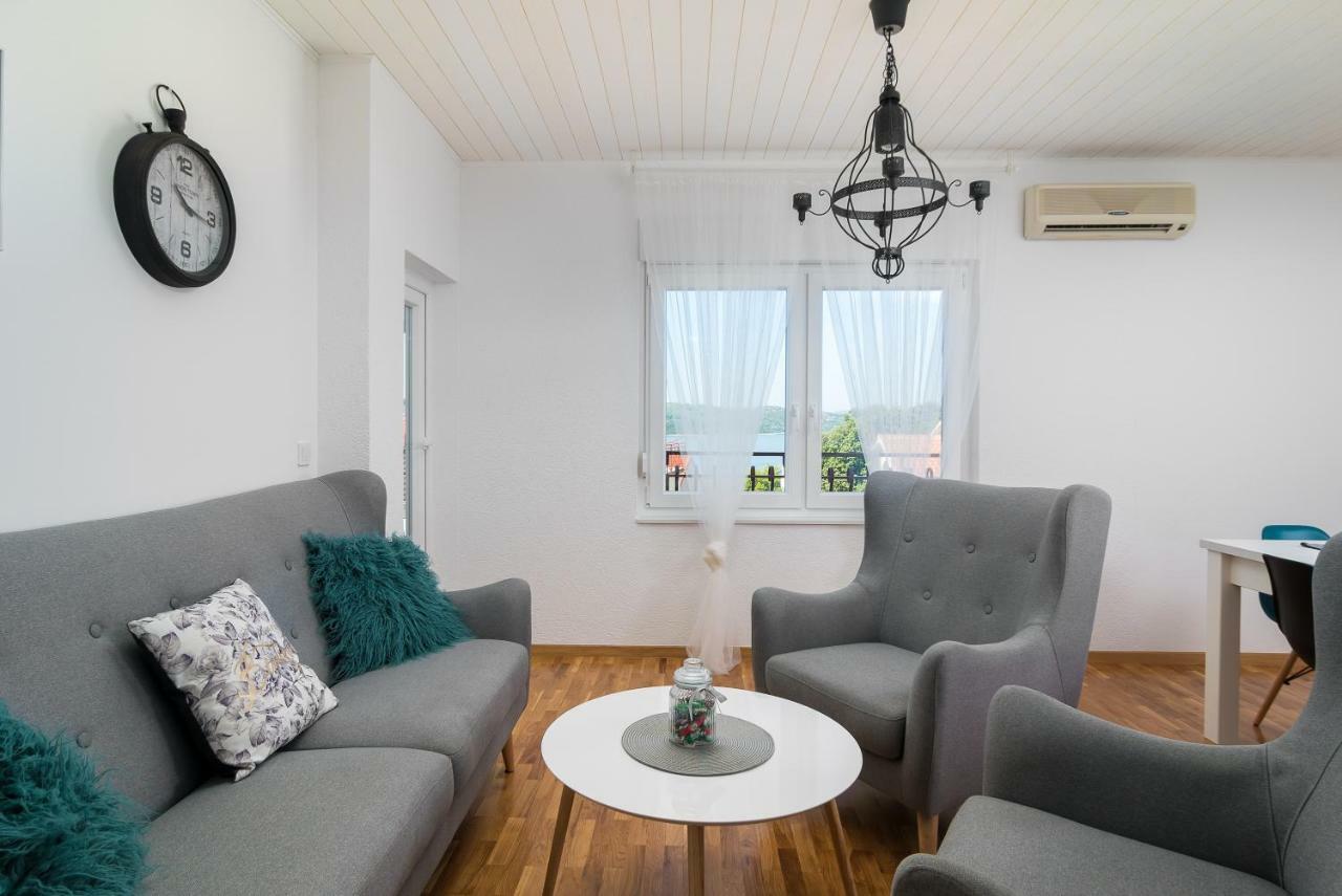 Apartman Regius White Trogir Exterior foto