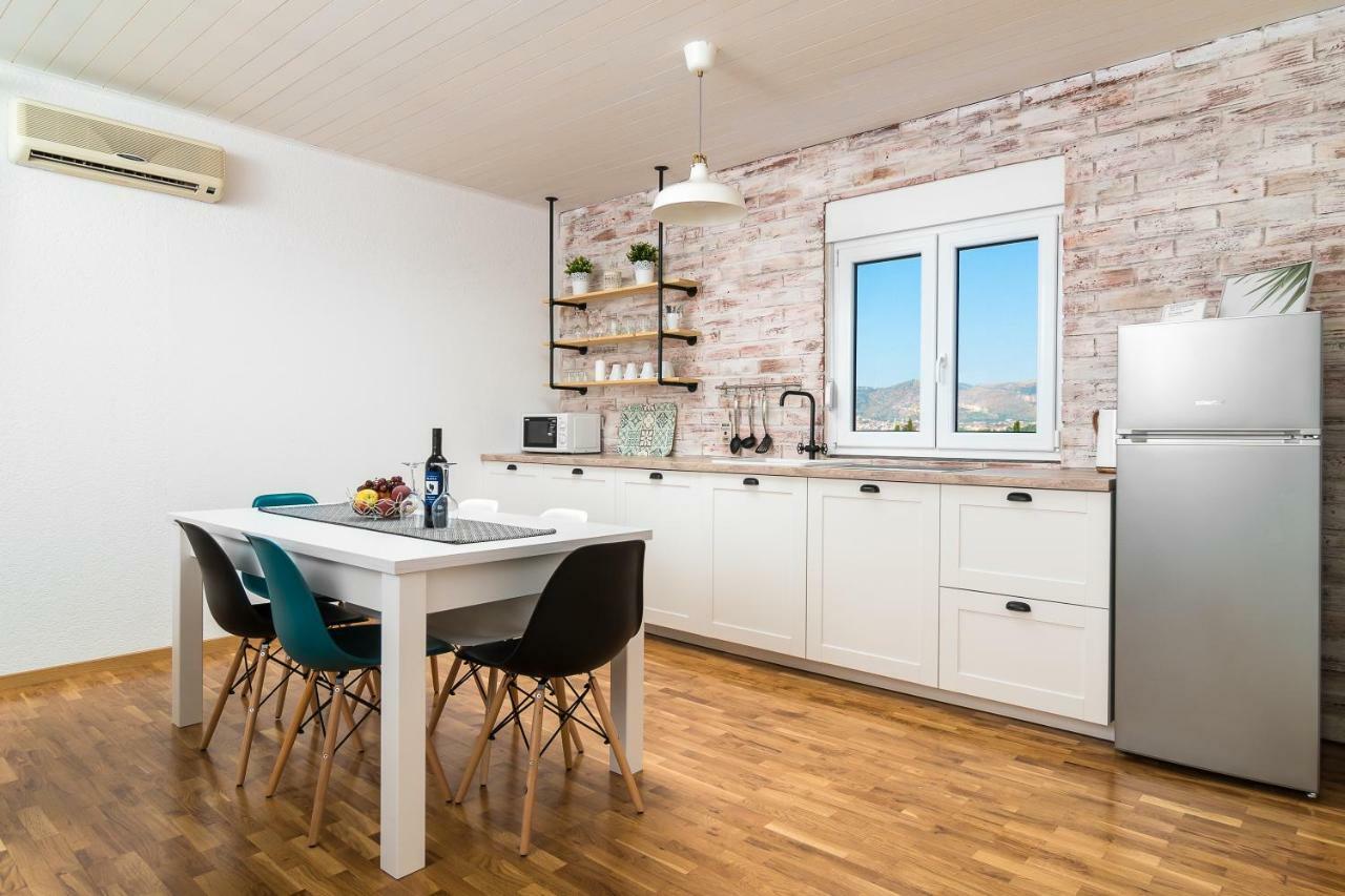Apartman Regius White Trogir Exterior foto